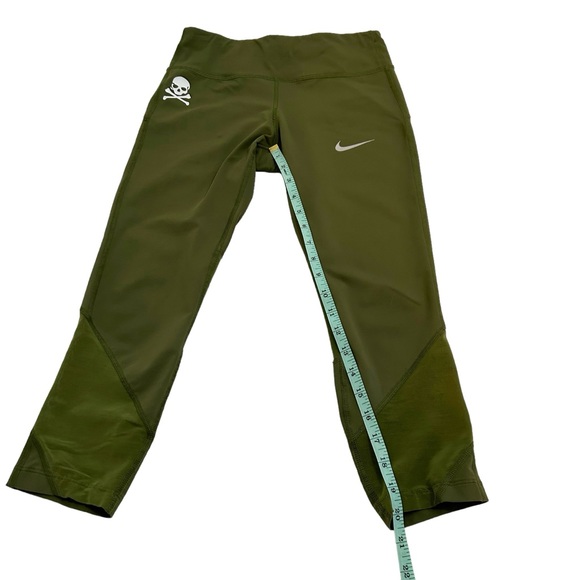 Nike Soul Cycle Olive Green & White Cropped Dri-Fit Athletic Running Leggings, S - Picture 14 of 16